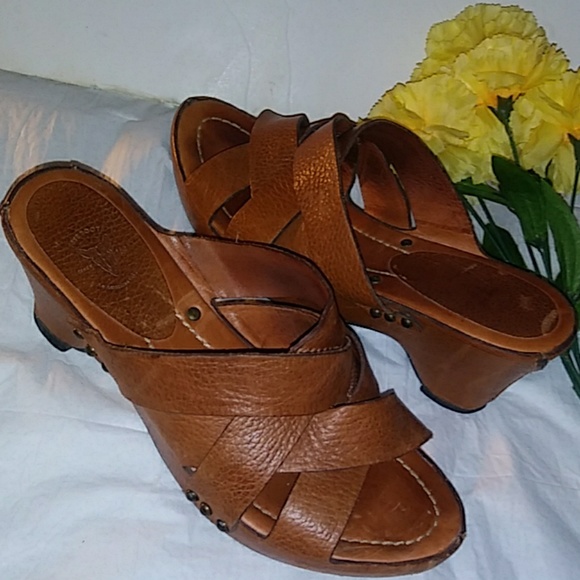 Frye Shoes - Frye British Tan Clogs